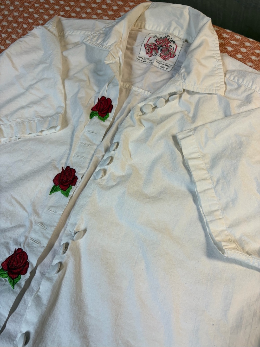 Vintage Y2K Fixation Embroidered Rose White Button Up Shirt Cotton Cottagecore